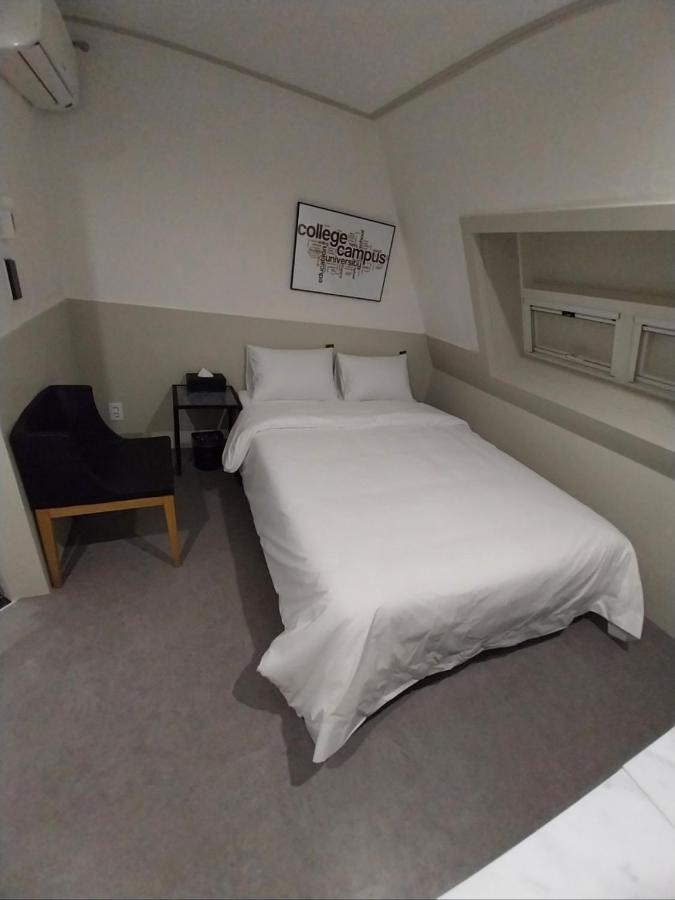 Hotel Stay Inn Seoul Bagian luar foto