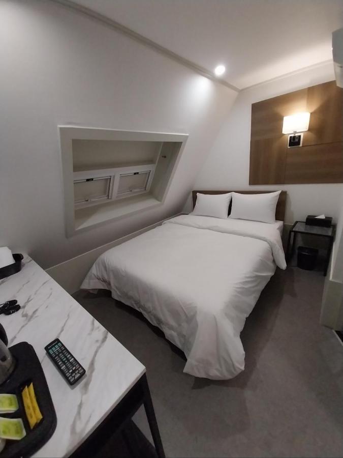 Hotel Stay Inn Seoul Bagian luar foto