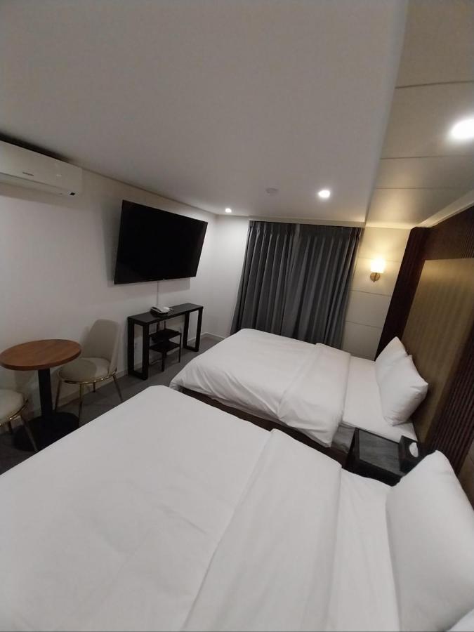 Hotel Stay Inn Seoul Bagian luar foto